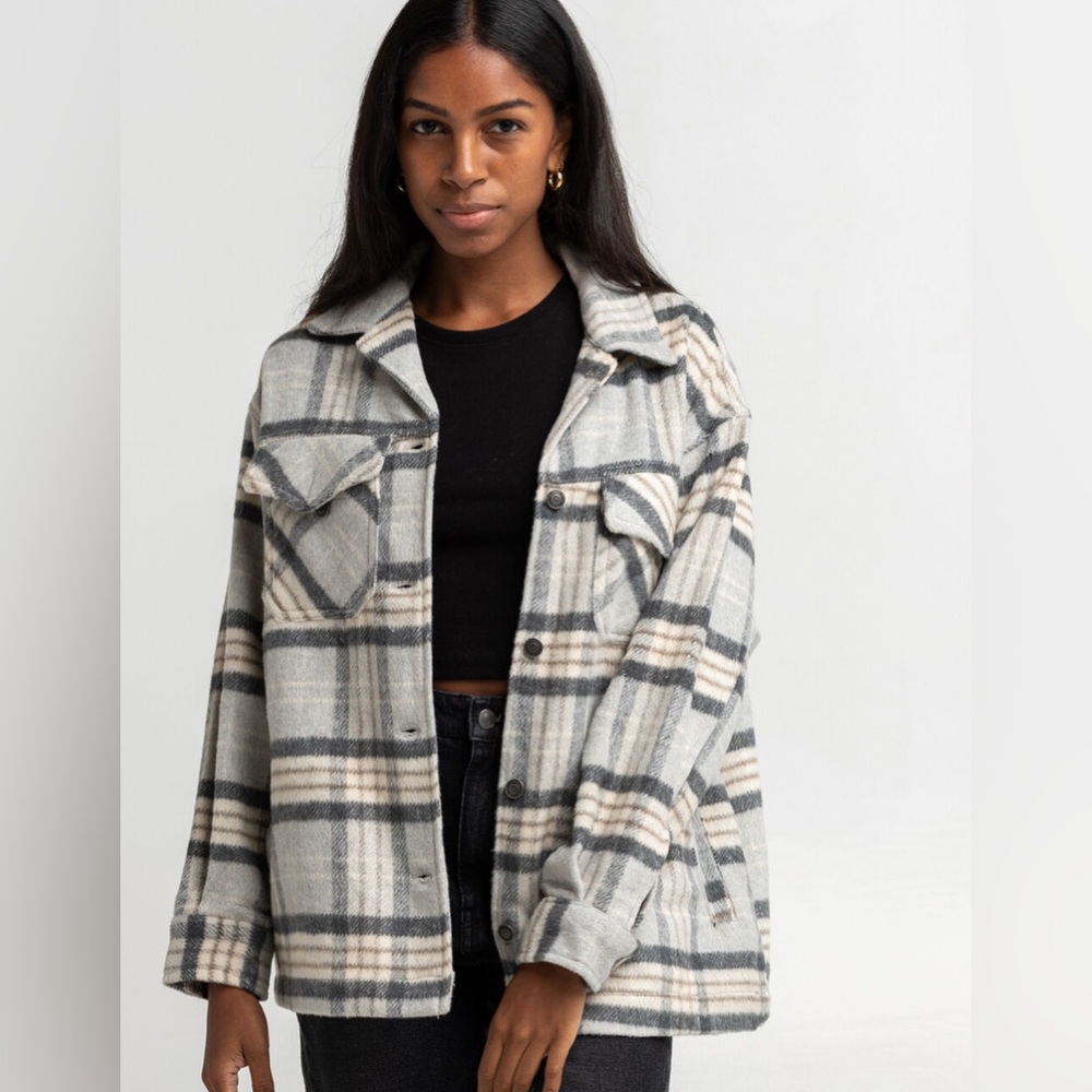 SOLD✔️2/18: NWOT Zara Plaid Overshirt, Size Large - Picture 4 of 15